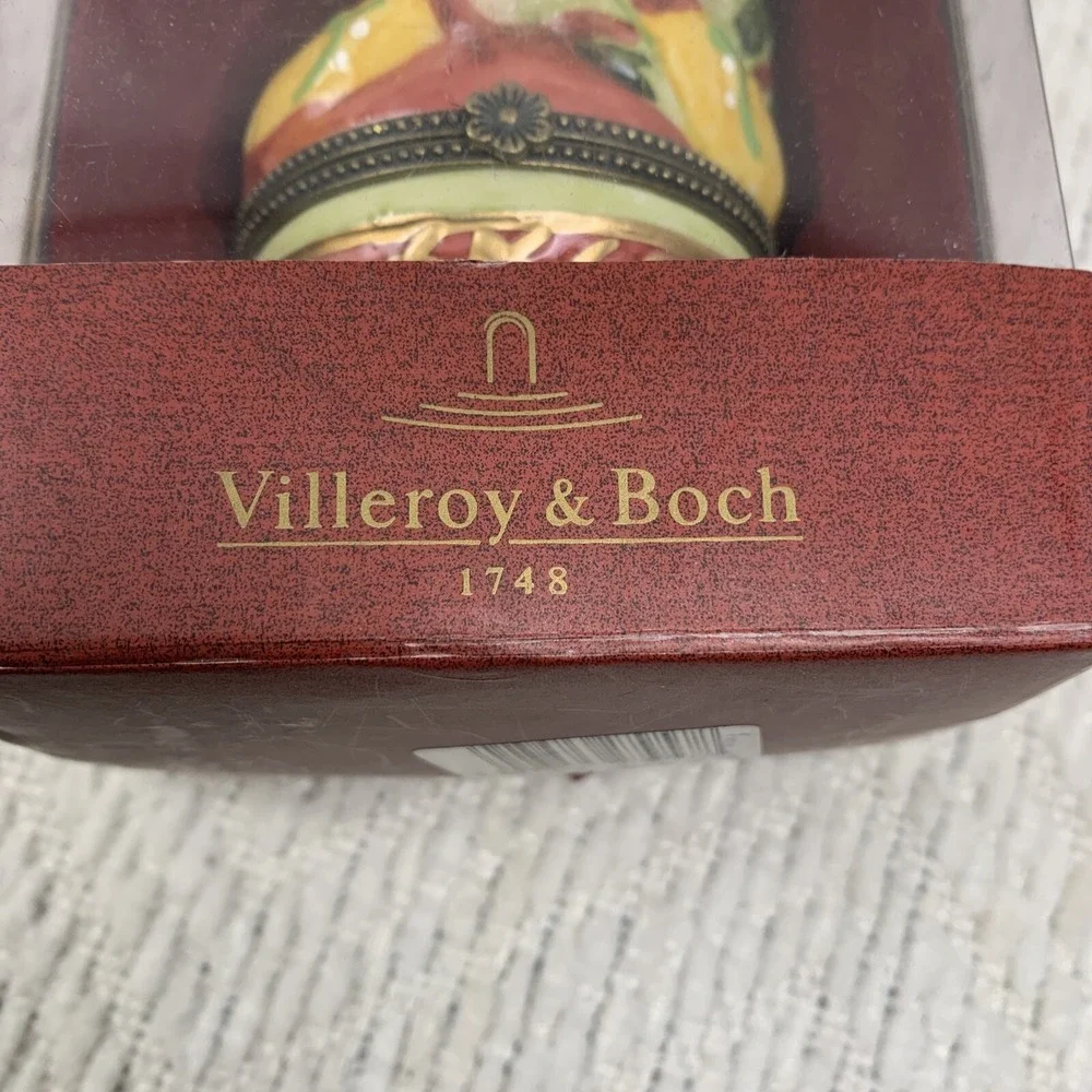 Villeroy & Boch 1748 Christmas Hinged Bone China Trinket‎ Box Boy Elf Gnome